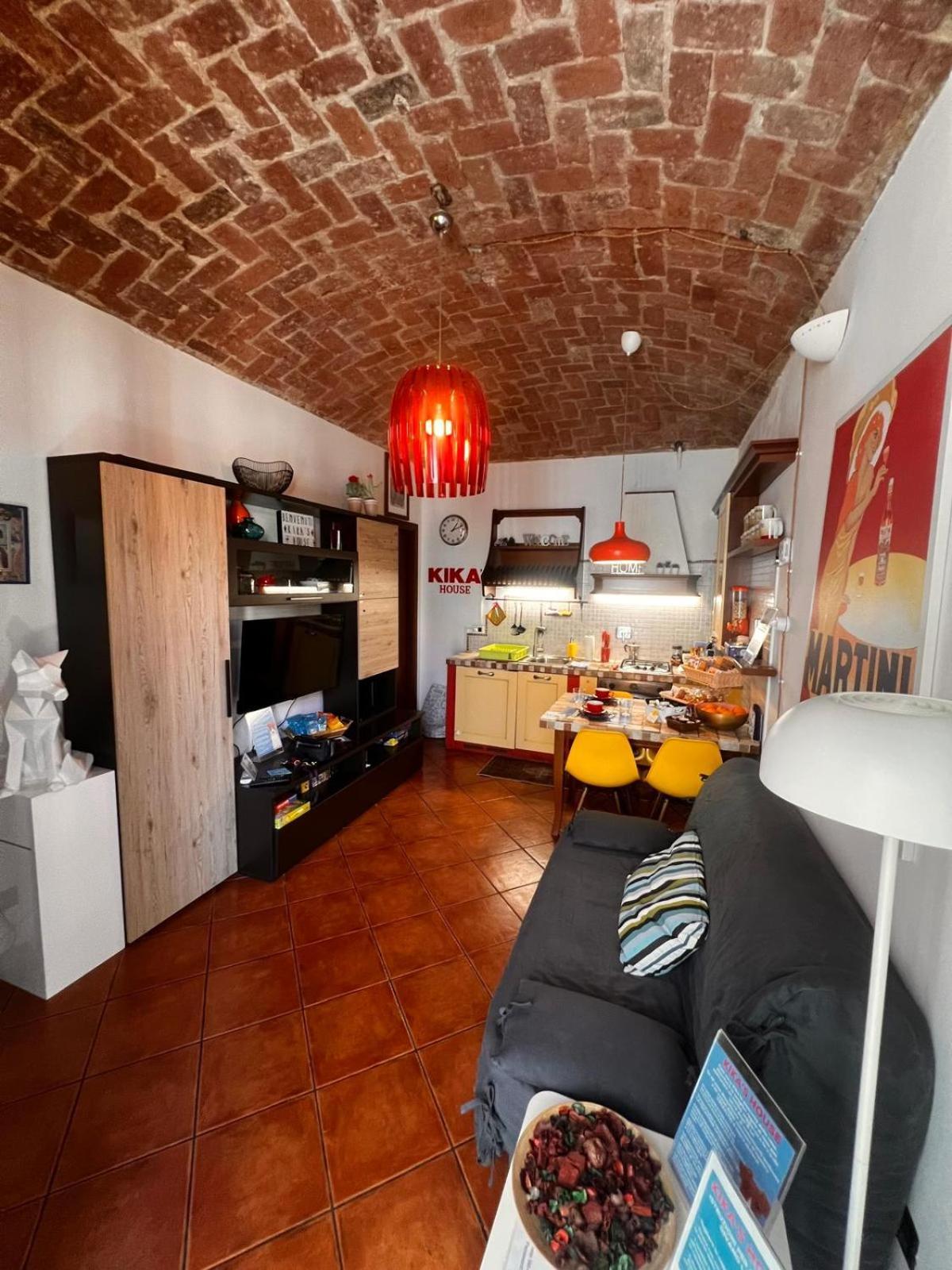 Apartment Kika's House *